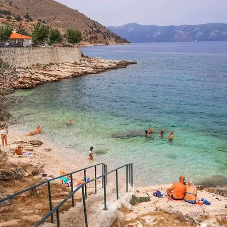 Apartment Gn Agia Efimia